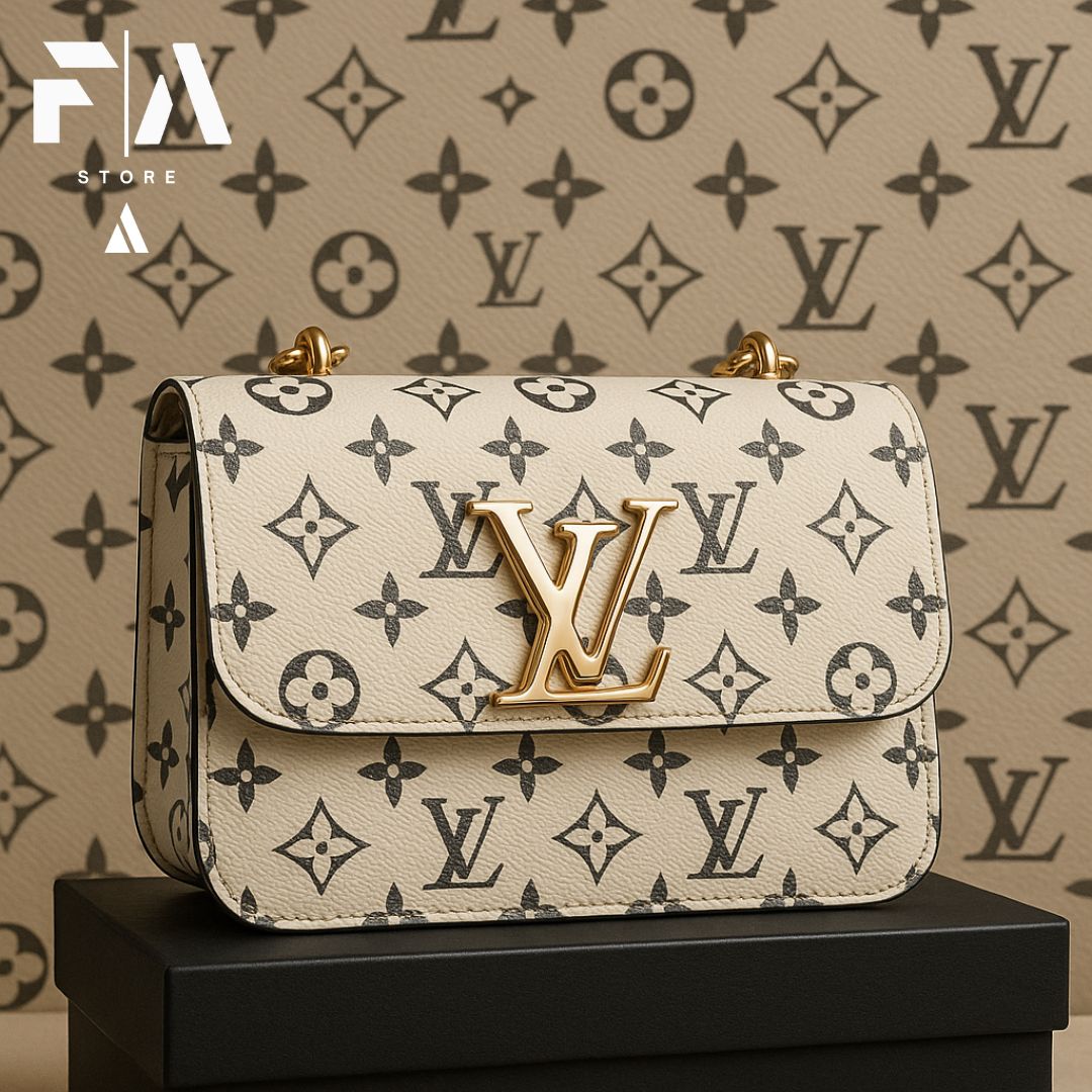 SHOULDER BAGS